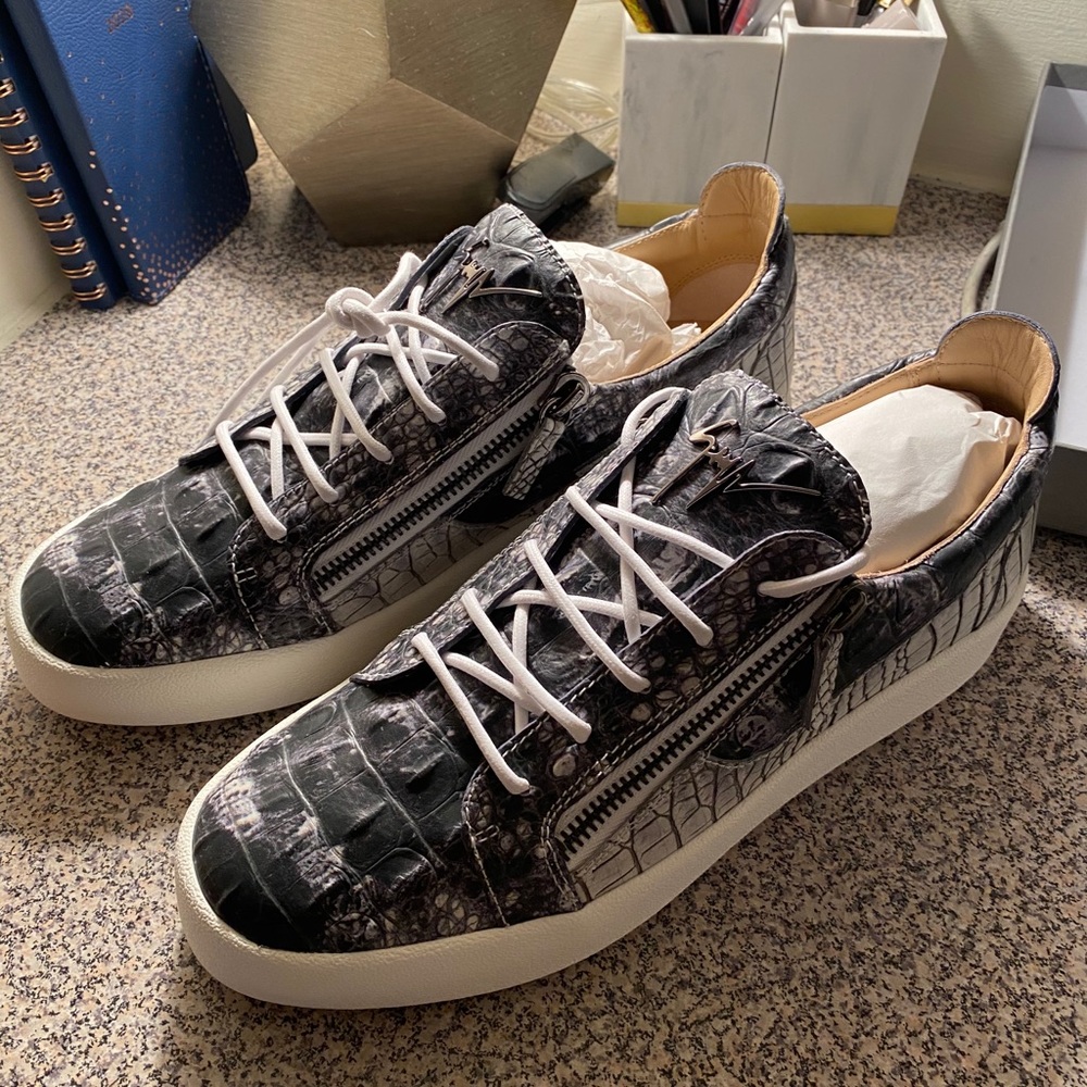 Giuseppe Low -Top Sneakers (Men’s)